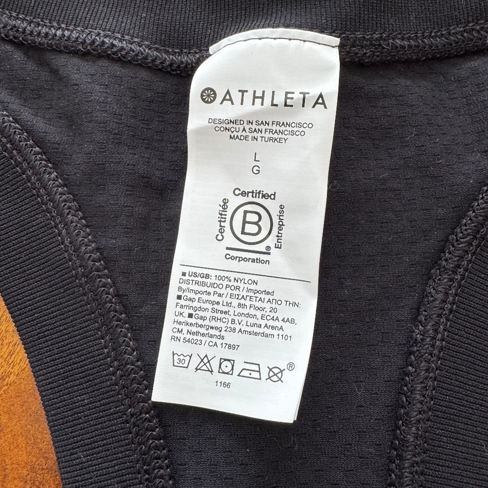 Athleta Black seamless sport tank- size L - Picture 4 of 5